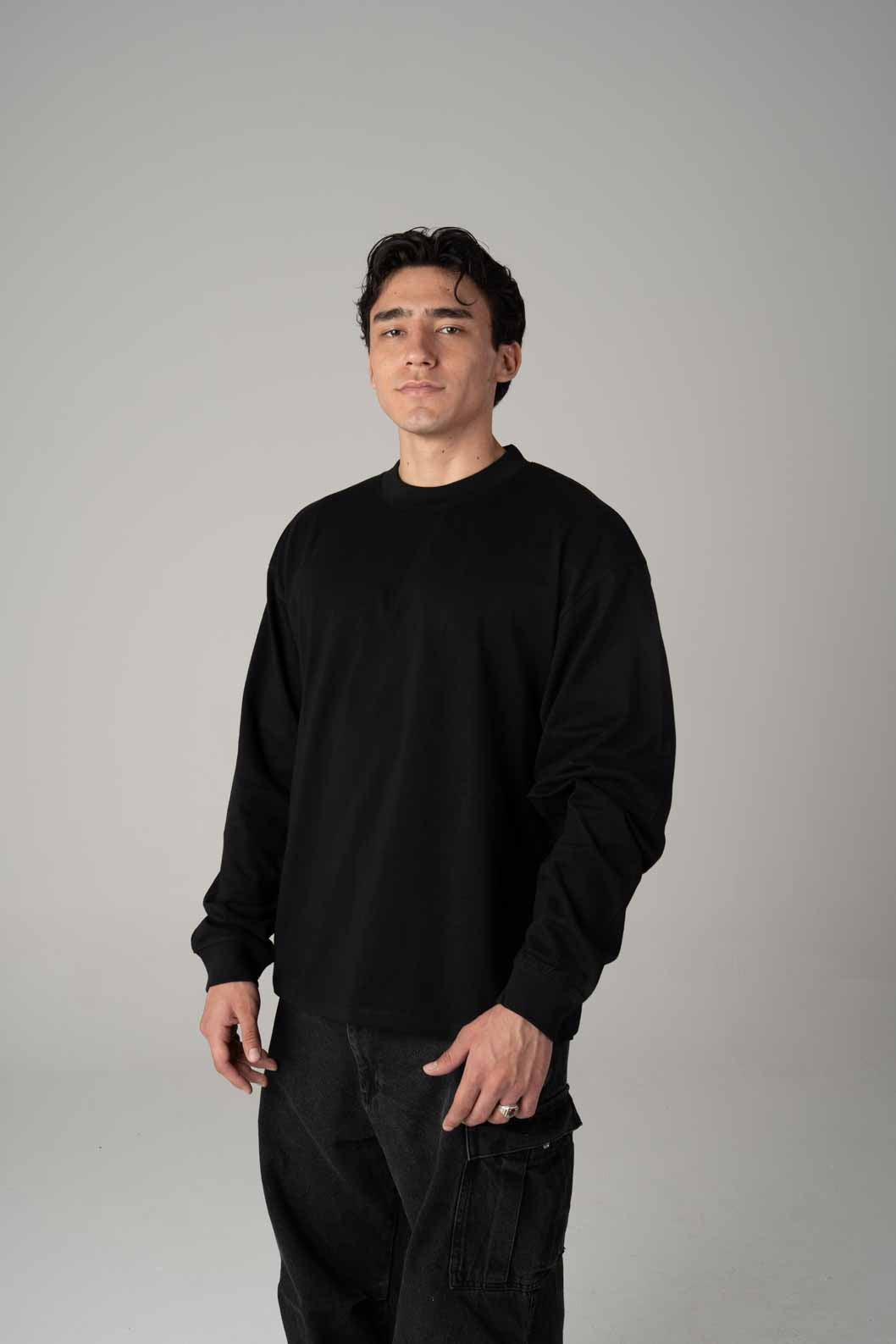 Playera Oversize Negra Manga Larga Gramaje 245