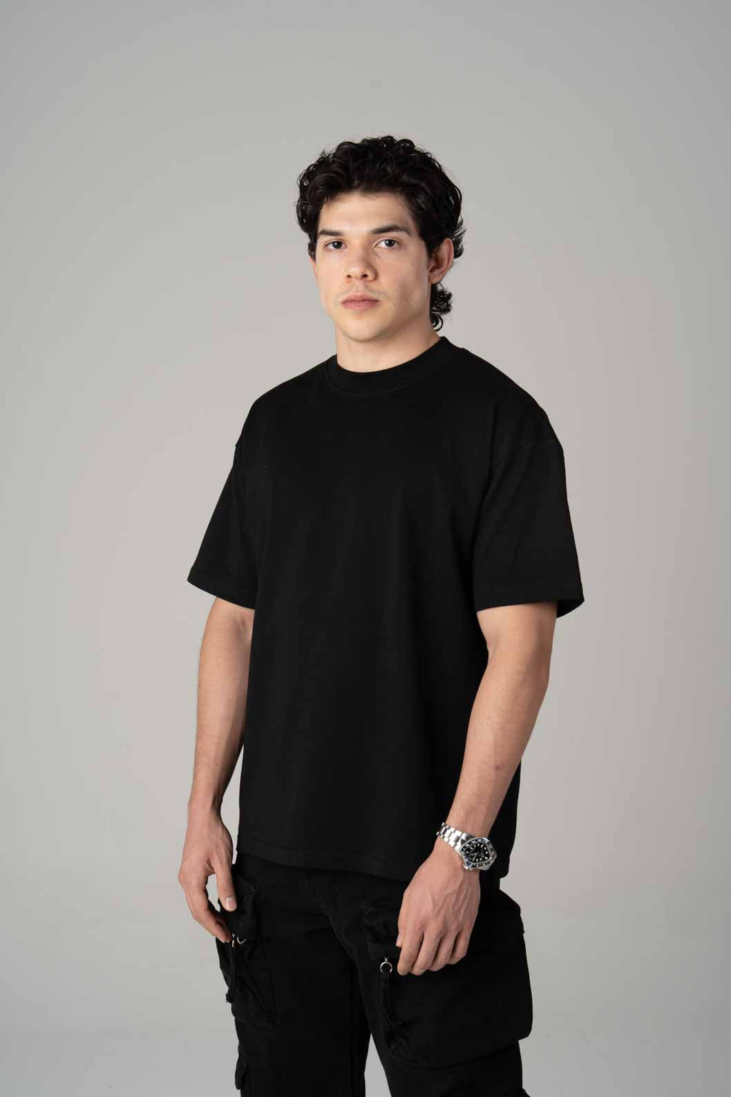 Playera Semi Oversize Negra Gramaje 305