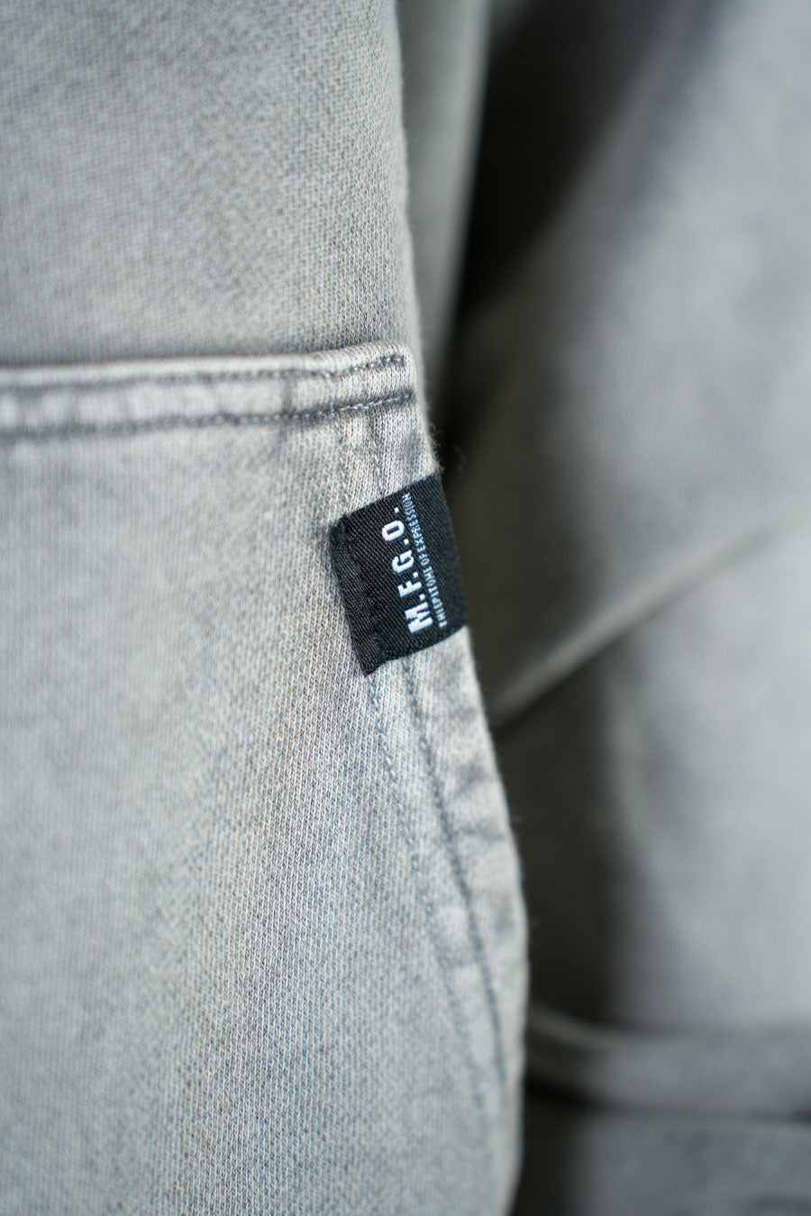 Hoodie Gris Deslavada Gramaje 420 Marca "MFGO"