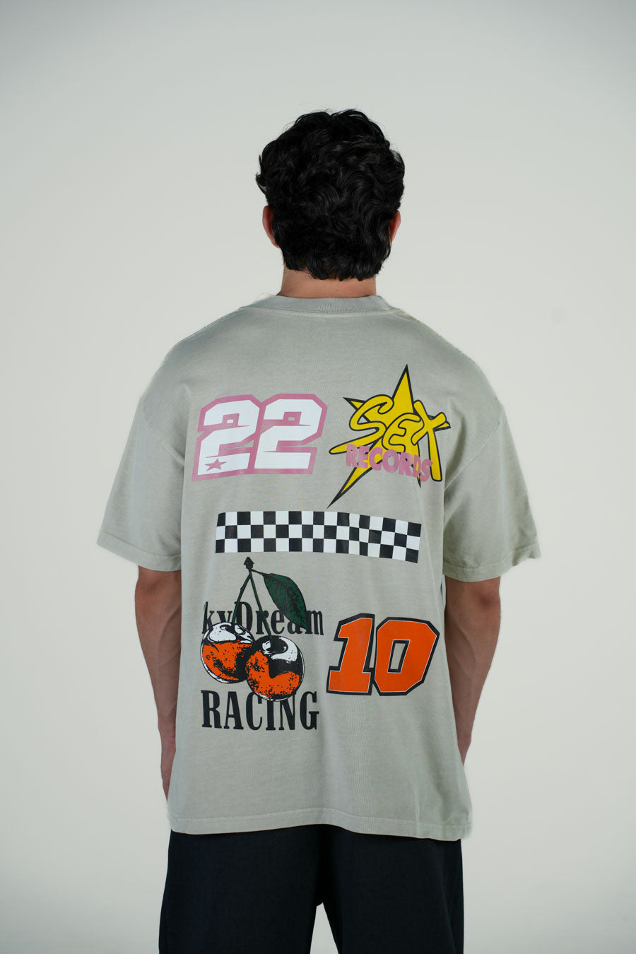 Playera Semi Oversize Hueso Gramaje 260 Marca "SKY & DREAM"