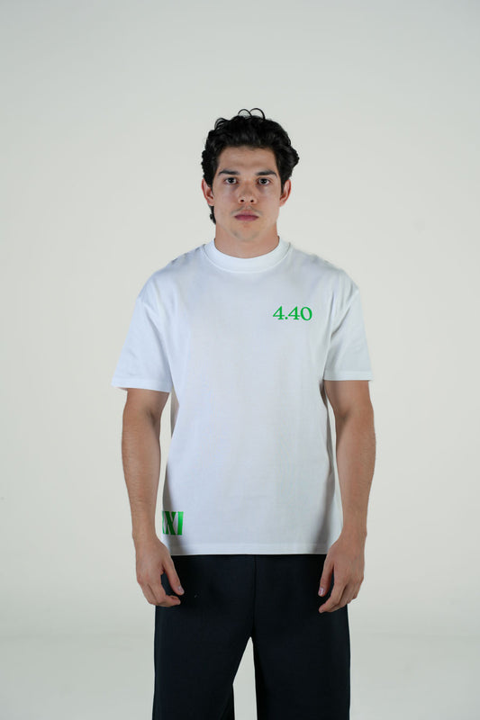 Playera Semi Oversize Blanca Gramaje 305 Marca "4.40"