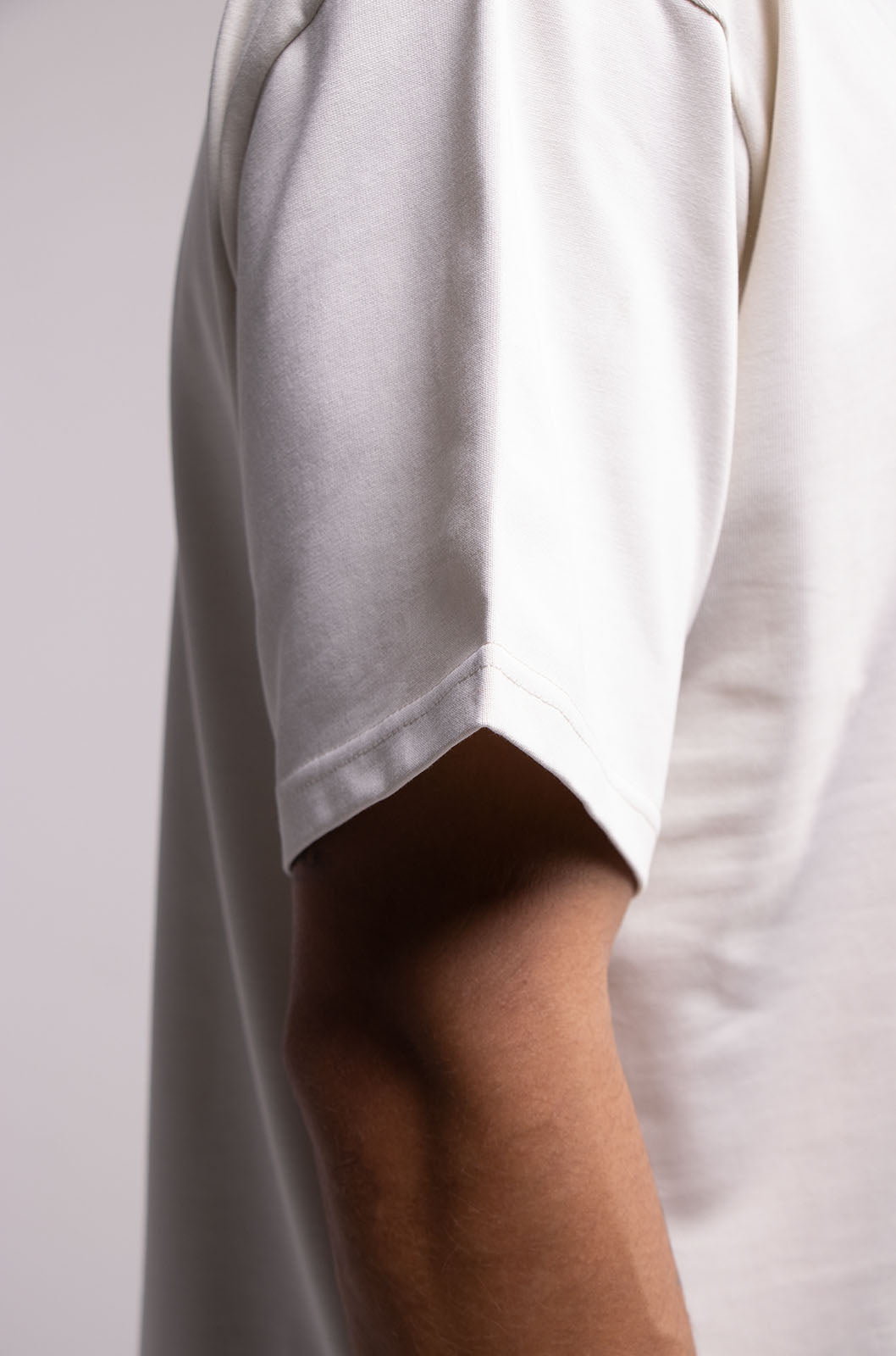 Playera Semi Oversize OFF White Gramaje 305