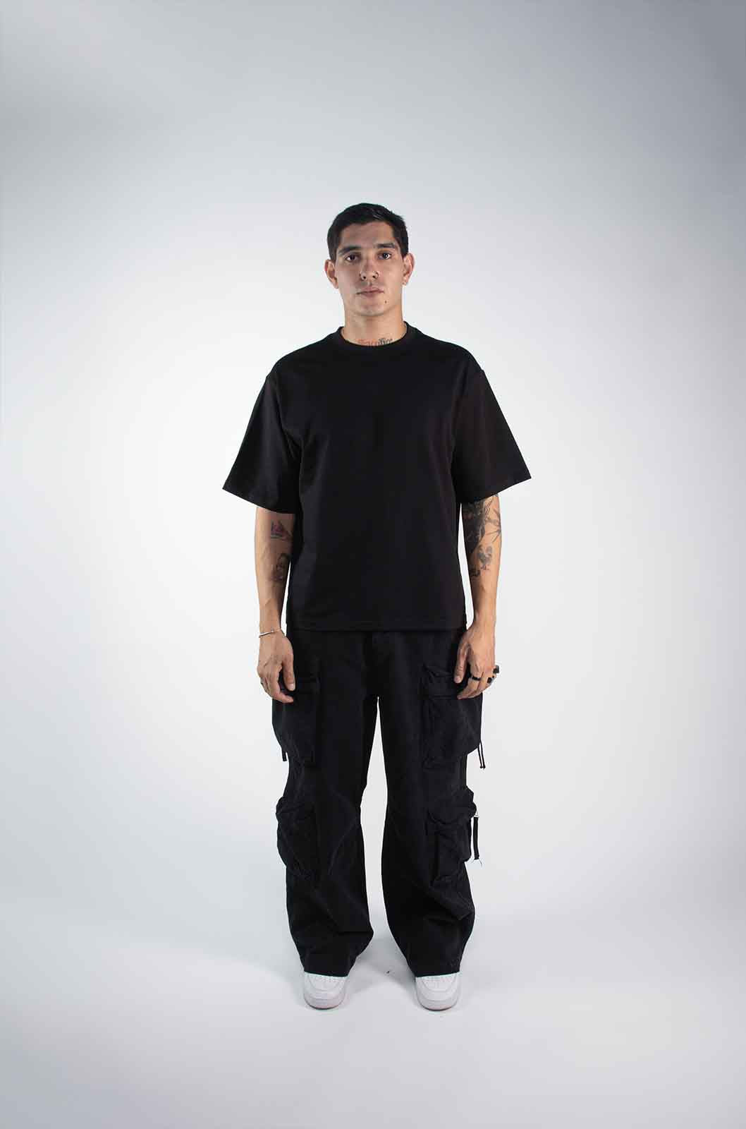 Playera Boxy Fit Negra 320 Gsm