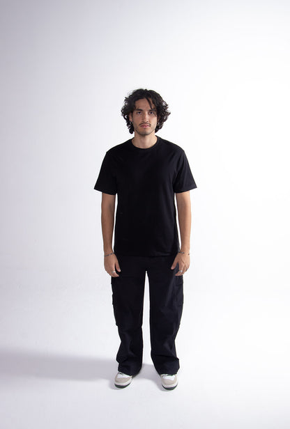 Playera Negra Slim Fit 200 GSM
