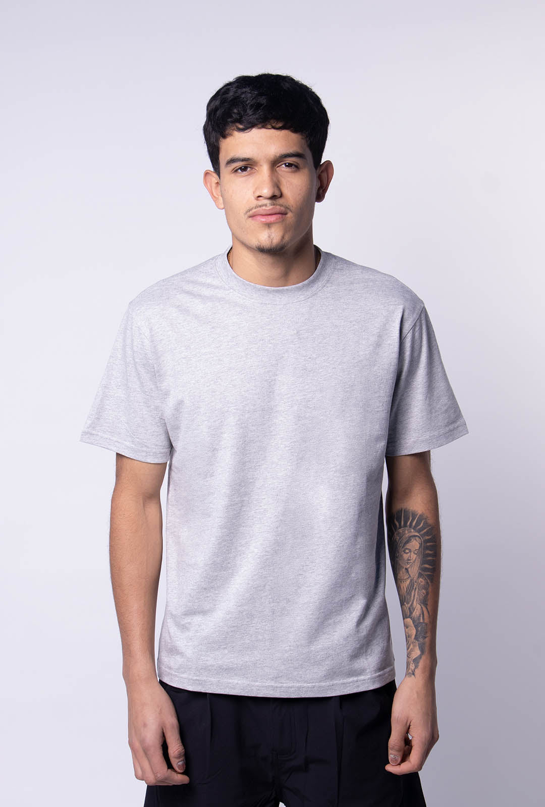 Playera Gris Jaspe Slim Fit 200 GSM