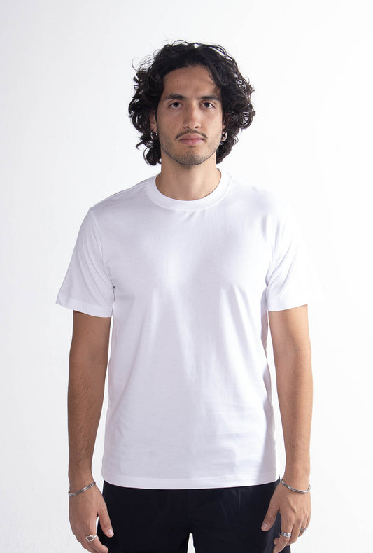 Playera Blanca Slim Fit 200 GSM